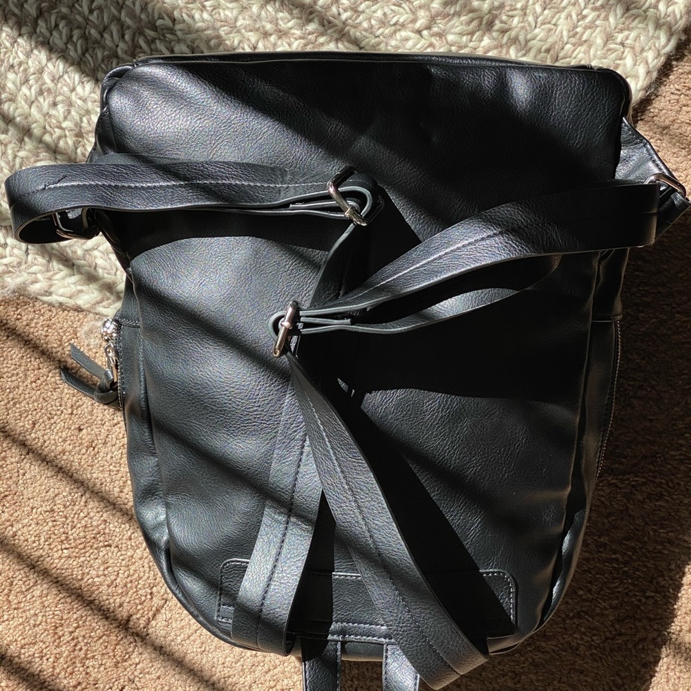 Steve Madden backpack - Picture 5 of 7